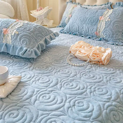 Luxury Velvet Fleece Flowers Lace Ruffles Quilted Bedspread, Mattress Cover, Bed Skirt, Bed Sheet Set, With Pillowcases, 3Pcs