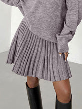 Pleated Rib Skirt