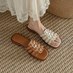 Bianca® | Vintage-inspired and Cool Sandals