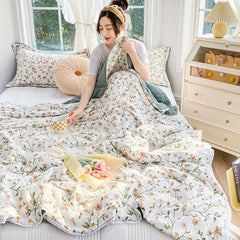 Flowers Soft Skin Friendly Summer Blanket Lace Super Soft Comfortable Quilted Quilt Thin Machine Wash Single Double Bed Quilts