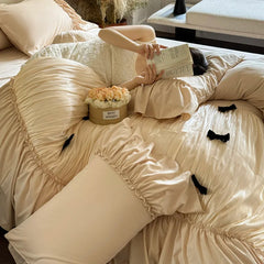 Vintage French Large Ruffles Black Bow Princess Bedding Set Duvet Cover Set Flat/Fitted Bed Sheet Pillowcases Pillowcases 4Pcs