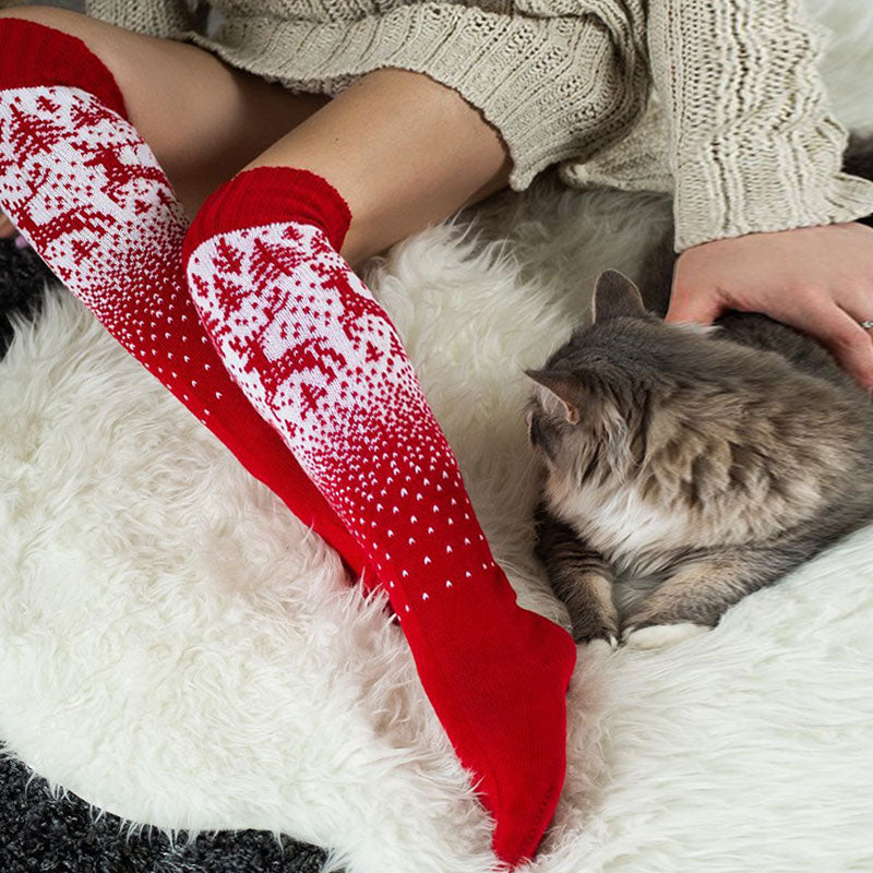 Christmas Reindeer Pattern Thigh High Contrast Red Knit Socks