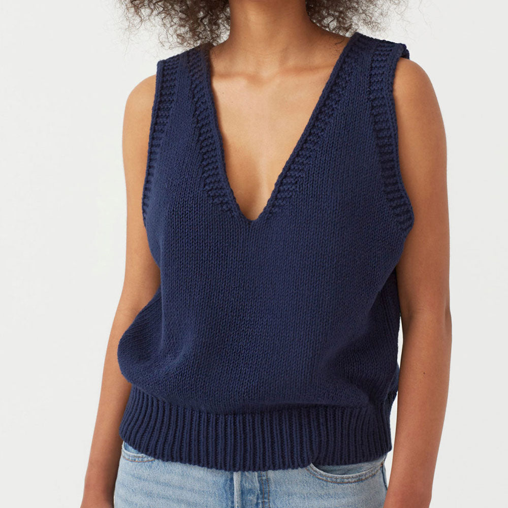 Classic Solid Color Plunging Neck Pullover Sweater Vest