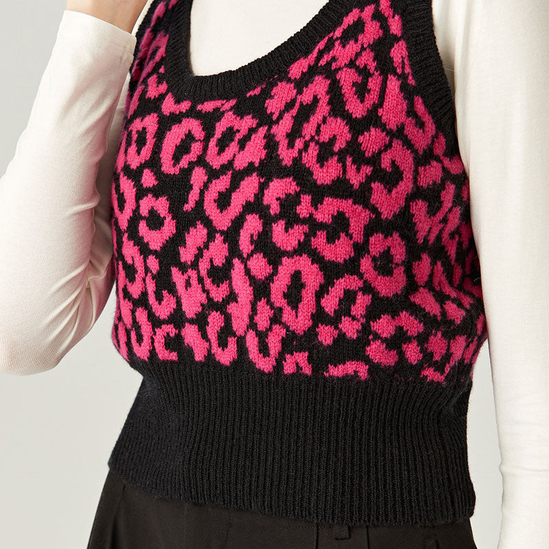 Contrast Crew Neck Wool Blend Lip Jacquard Knit Cropped Sweater Vest