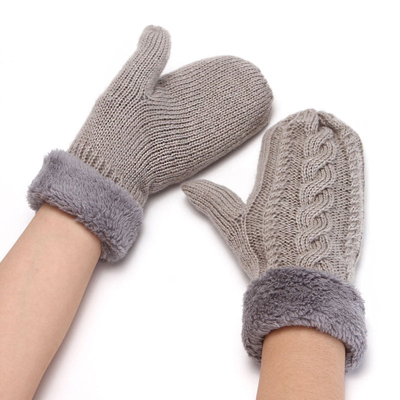 Fluffy Fleece Lined Solid Color Chunky Cable Knit Mittens