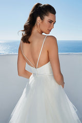 Henri Tiered Tulle Wedding Dress