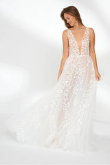 Olena Ethereal A-line Tulle Wedding Dress