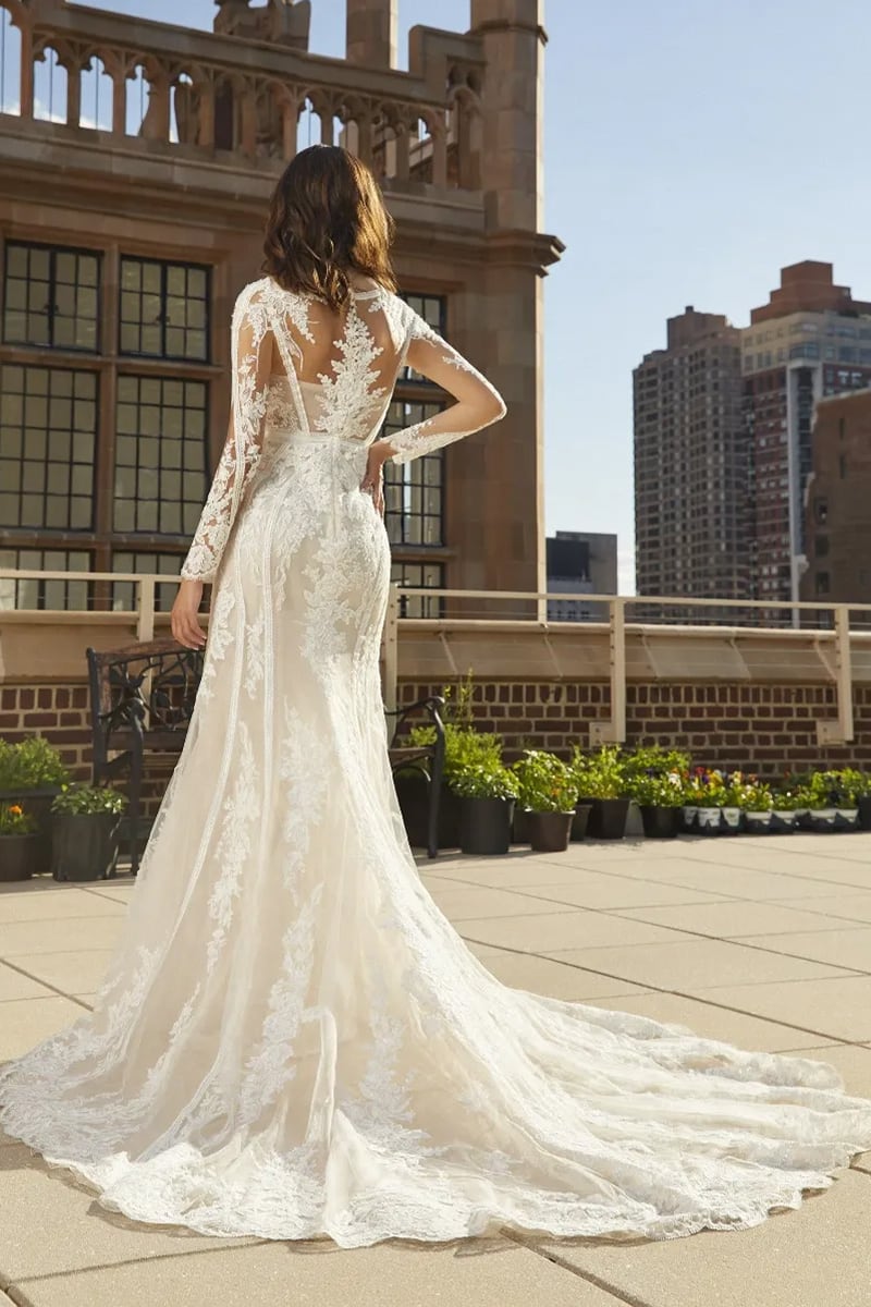 Serene Long-Sleeve Wedding Dress