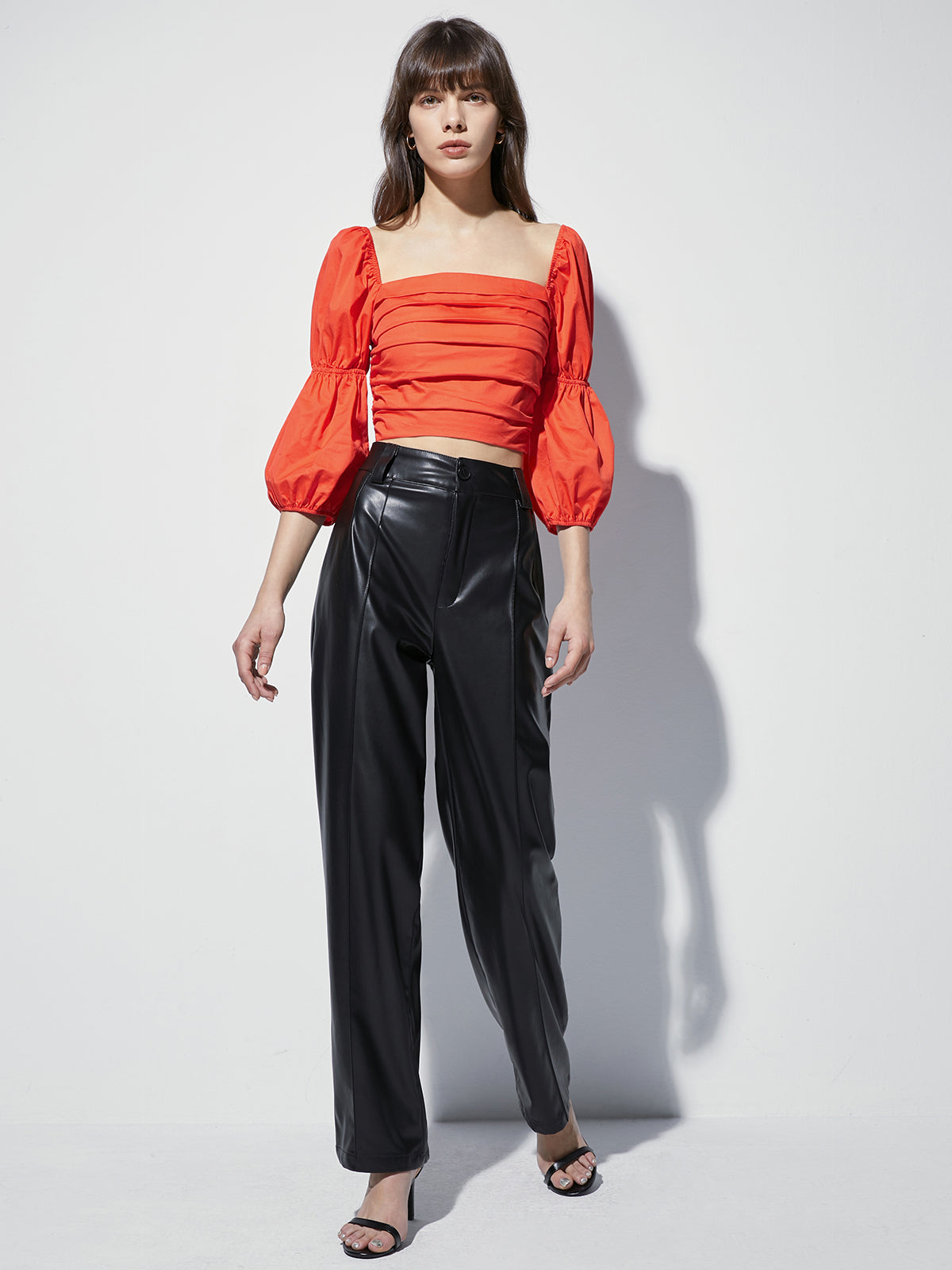 Square Neck Ruche Quarter Puff Sleeve Top