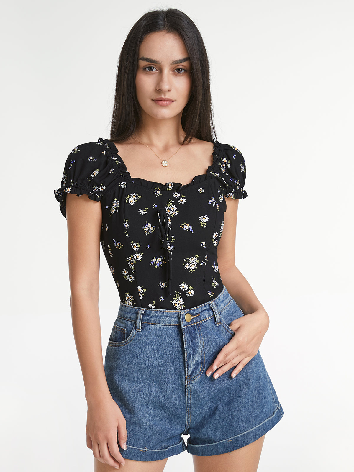 Short Puff Sleeve Daisy Tie Front Top