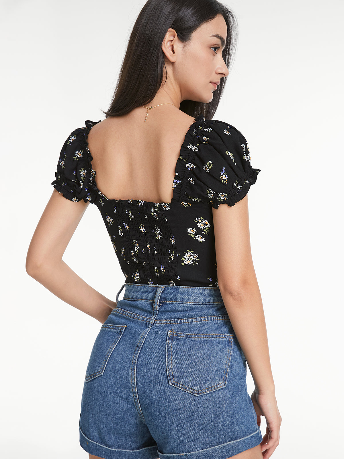 Short Puff Sleeve Daisy Tie Front Top