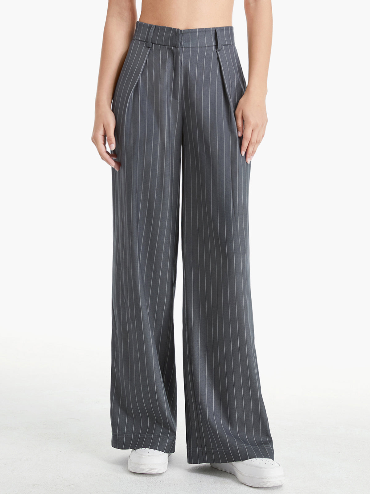 High Waisted 90s Pinstripe Pleat Front Wide Leg Trousers