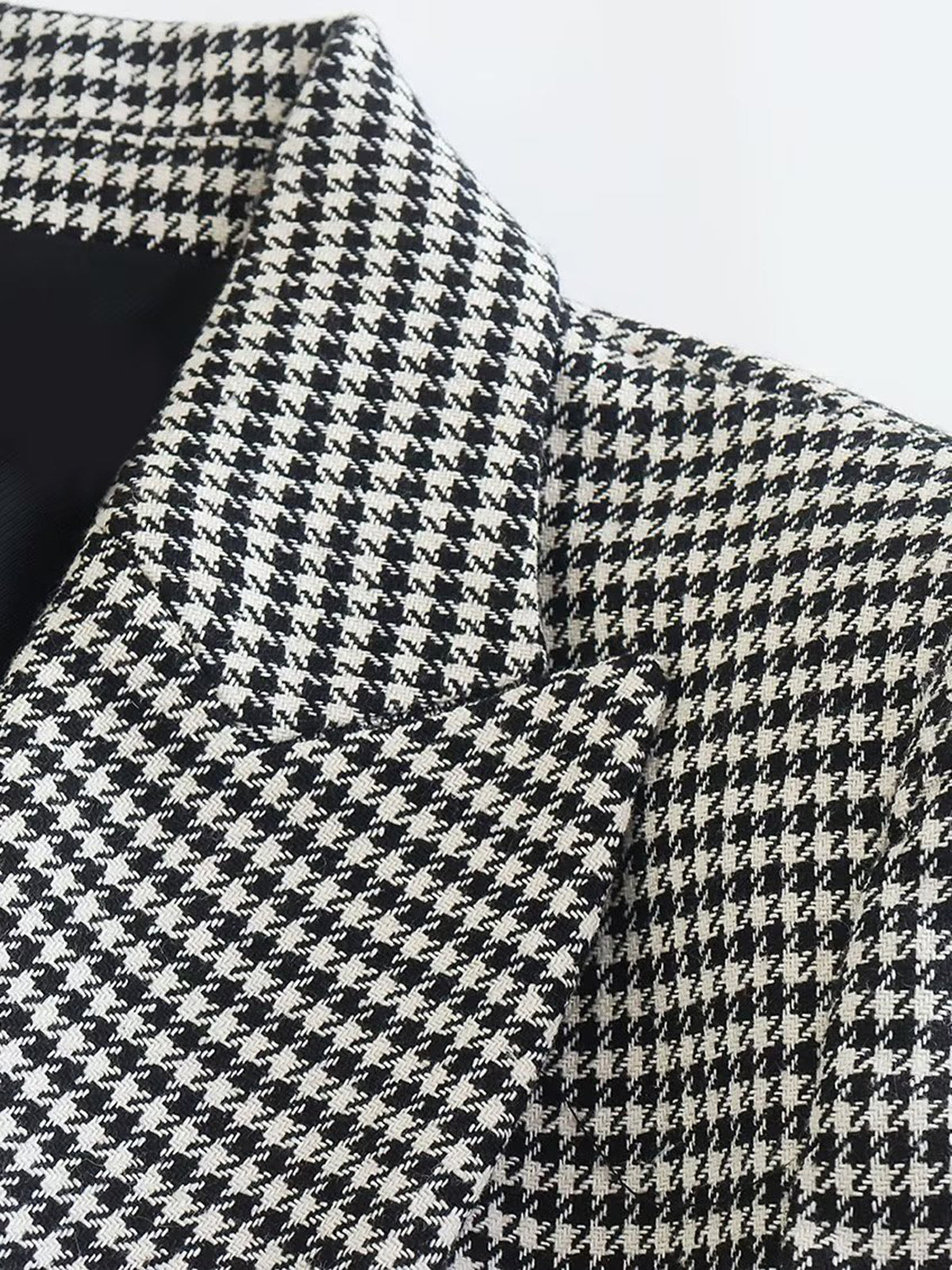 Classic Houndstooth Blazer