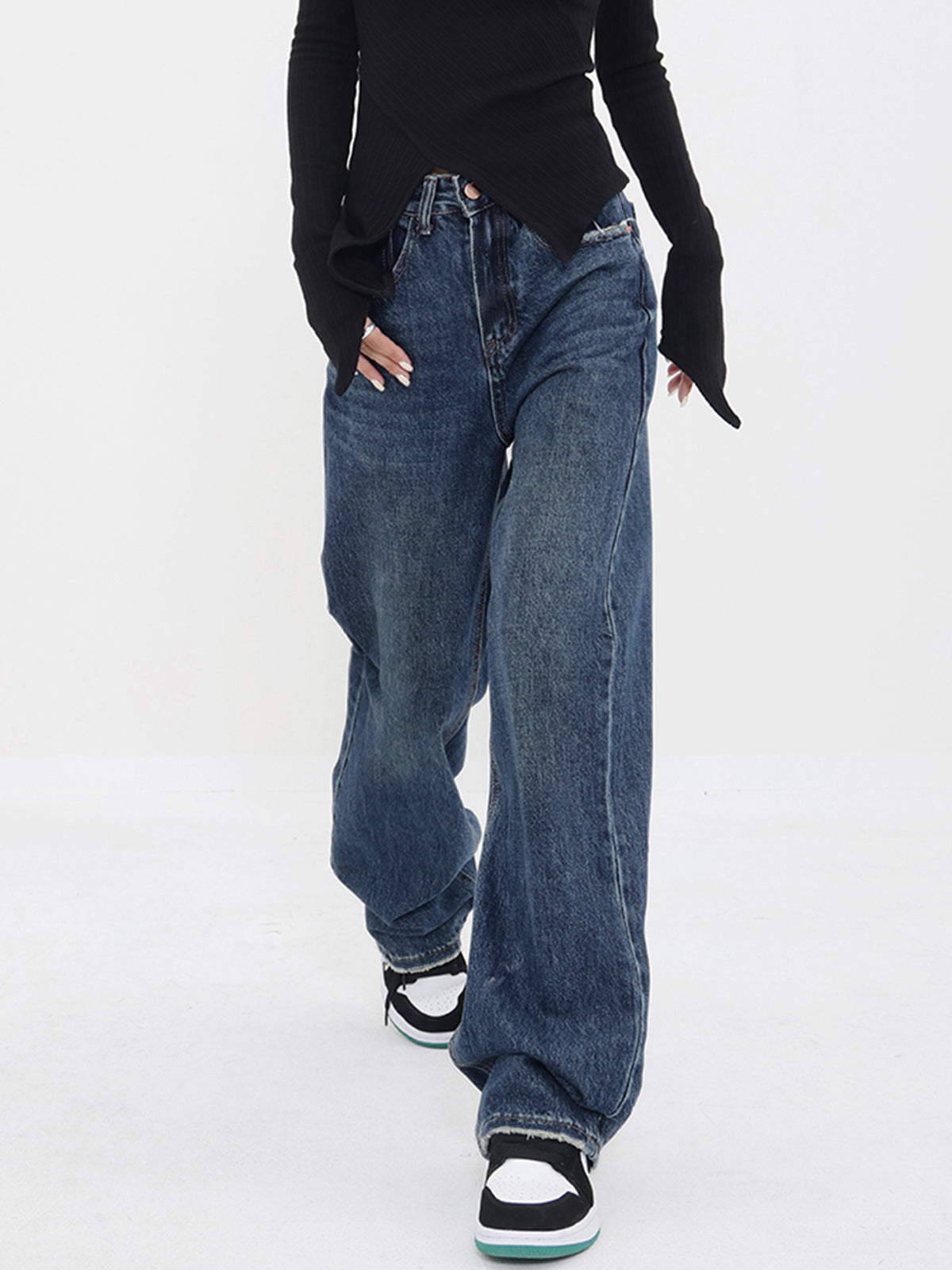 Patchwork Pockets Denim Wide Leg Boyfriend Jeans