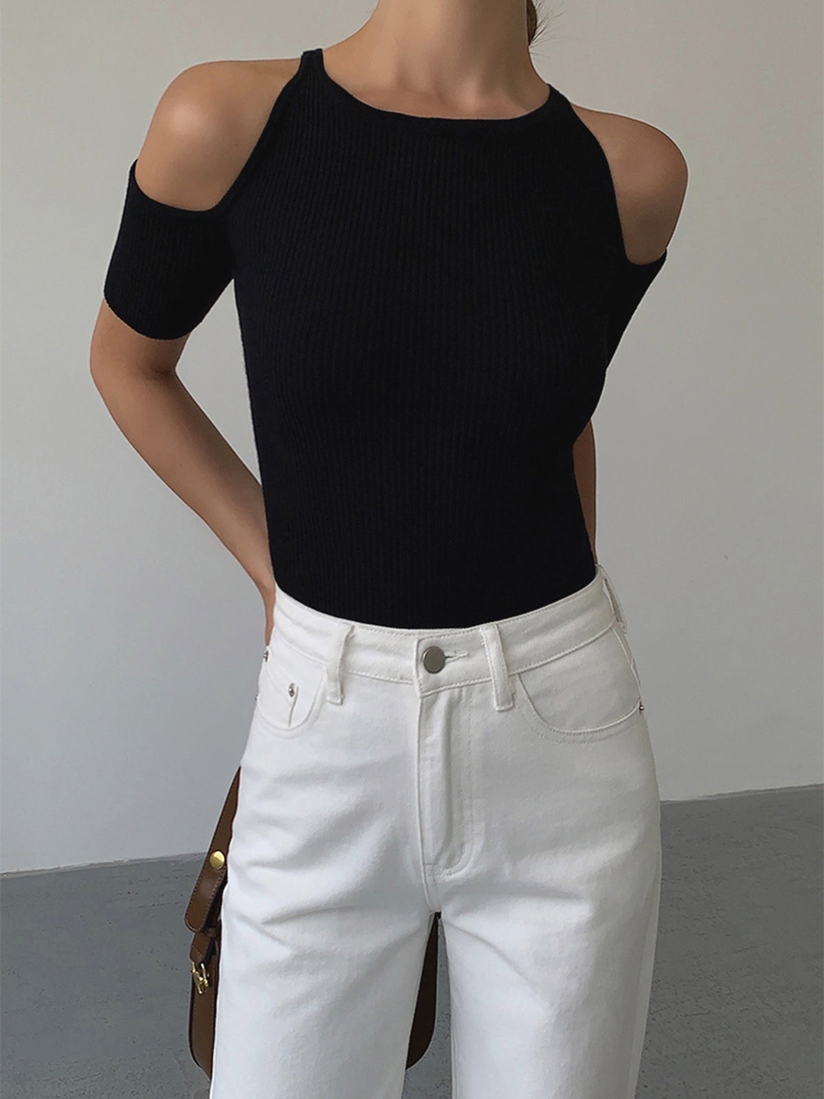 Classic Sleeve Cutout Ribbed Shirt