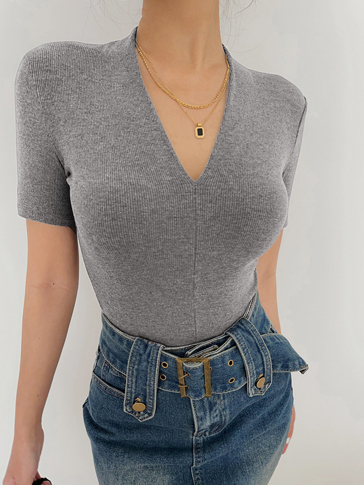 Essential V-Neck Shirt