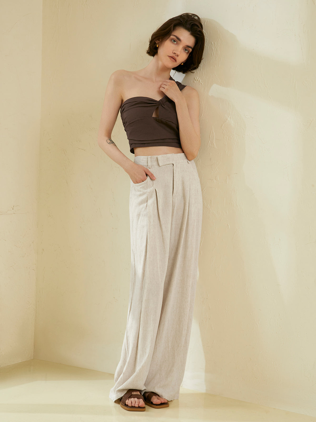 Asymmetrical Twist Linen Crop Top