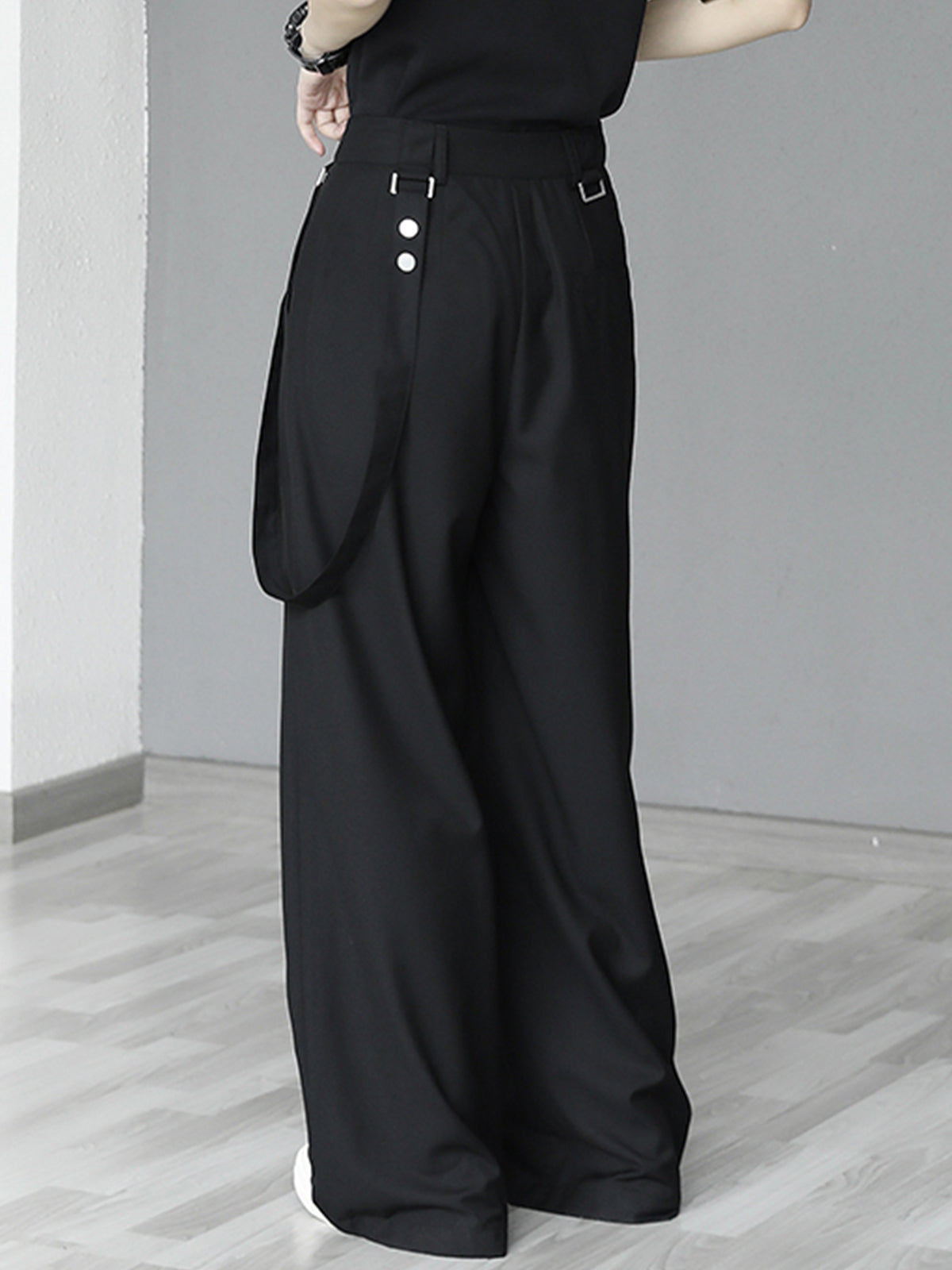 Bag Decor Belted Wide Leg Pants