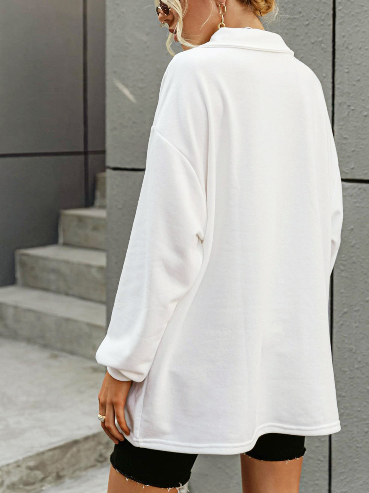 Collared Oversized Sweatshirt