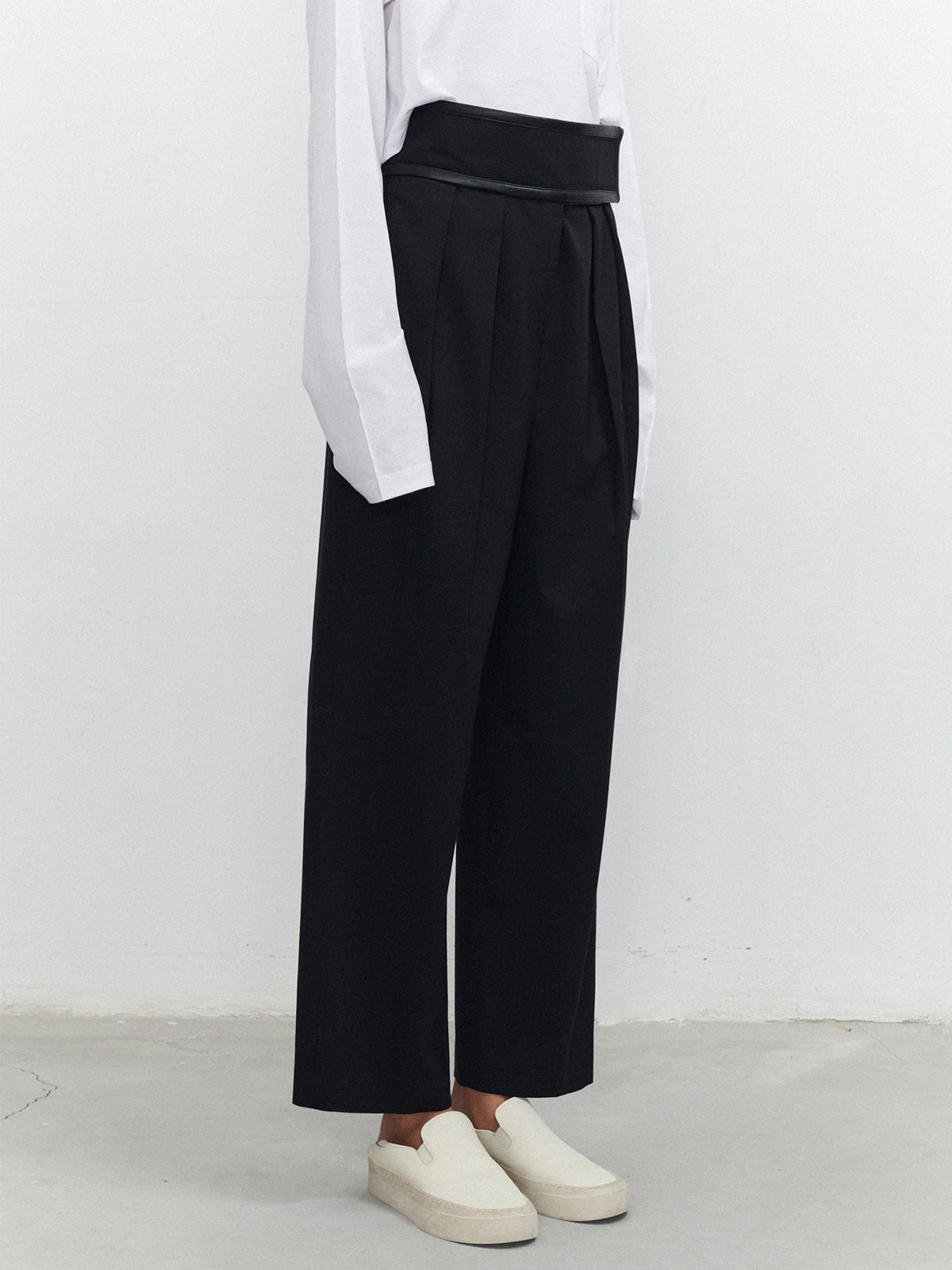 Hook-and-Loop Fastener Velcro Dress Pants