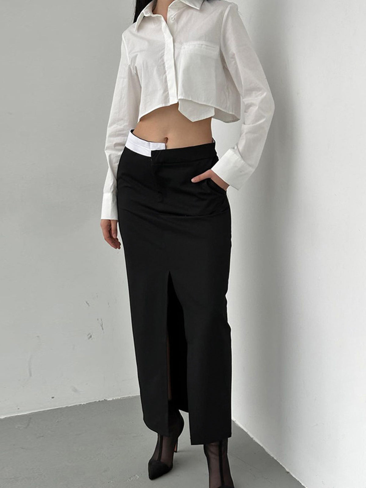 Asymmetric Waistband Maxi Skirt