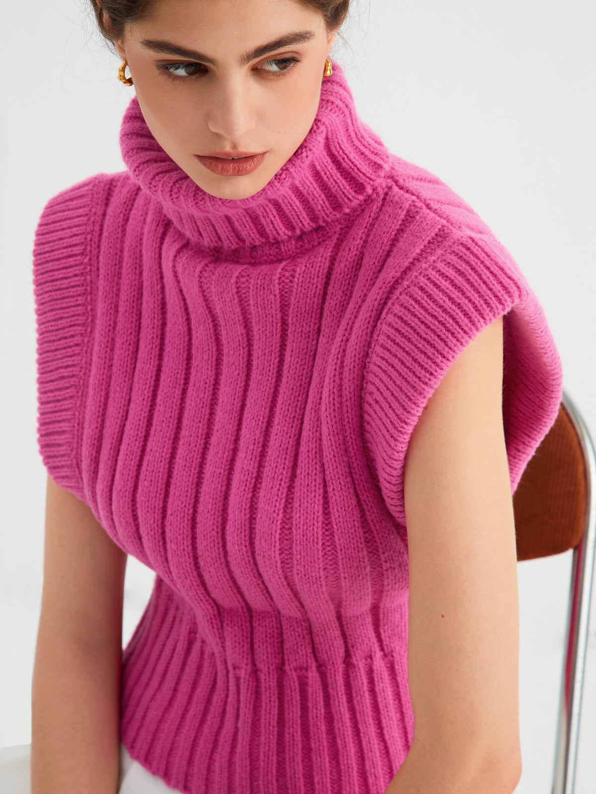 Marle Raspberry Coloured Sweater Raspberry Turtleneck Sweater Vest – Chicwild